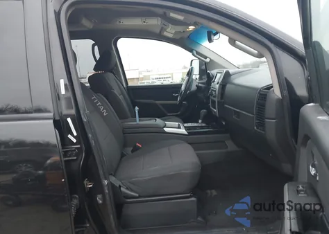 2015 Nissan Titan Pro-4X z USA, uszkodzony, nr VIN 1N6BA0EC3FN503443
